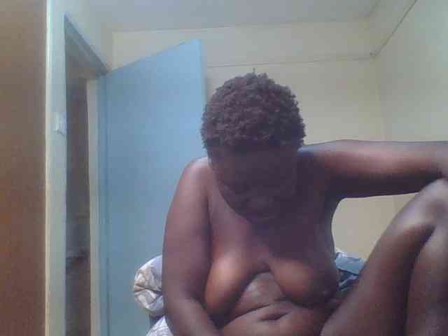 Sexxydaphine1 webcam