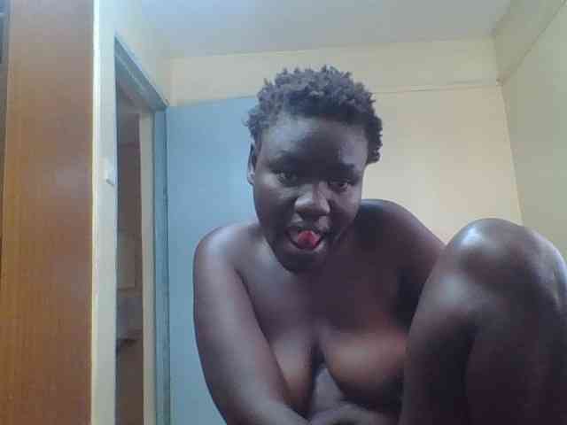 Sexxydaphine1 webcam