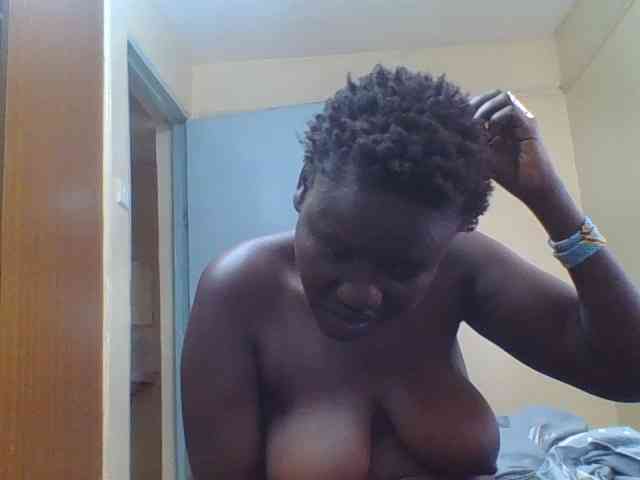 Sexxydaphine1 webcam