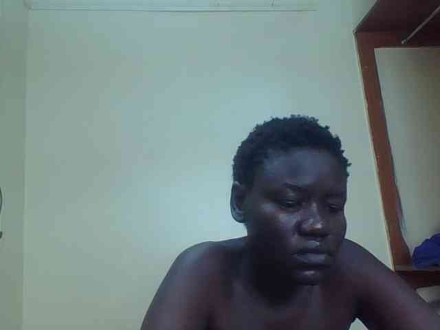 Sexxydaphine1 webcam