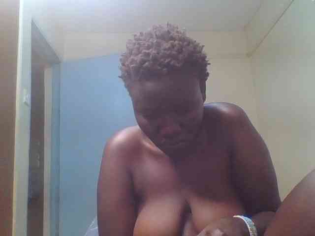 Sexxydaphine1 webcam