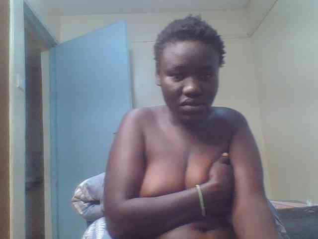 Sexxydaphine1 webcam