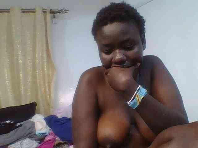Sexxydaphine1 webcam