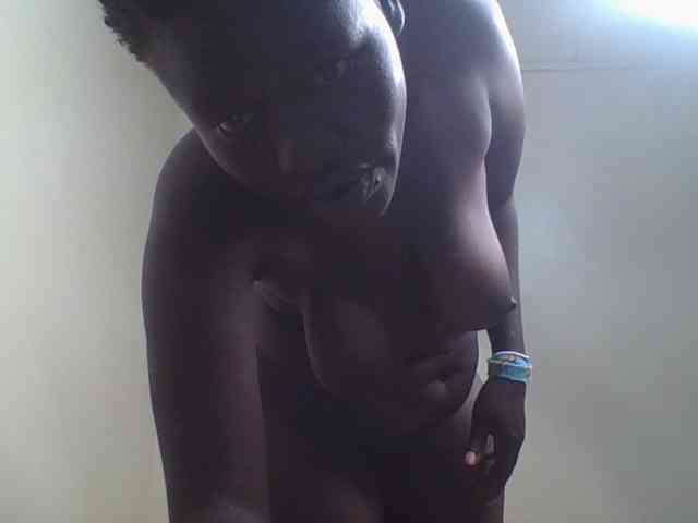 Sexxydaphine1 webcam