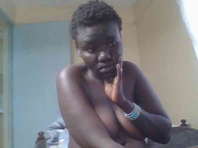 Sexxydaphine1 webcam