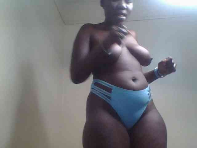 Sexxydaphine1 webcam