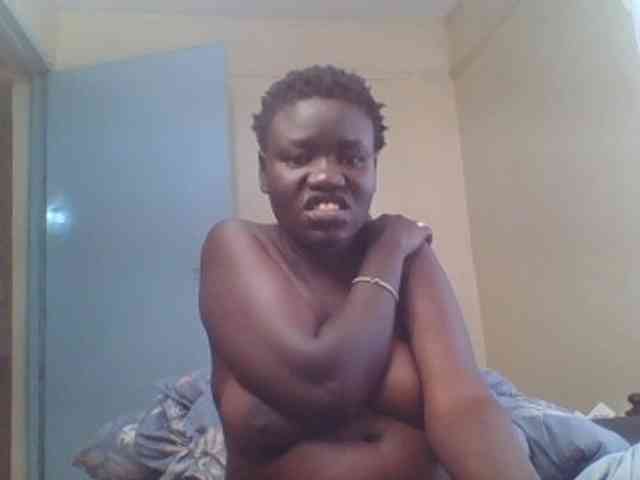Sexxydaphine1 webcam