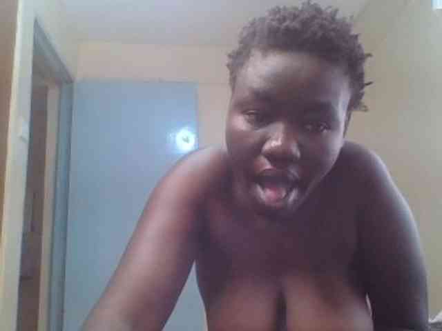Model: Sexxydaphine1