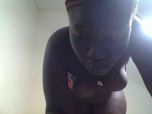 Sexxydaphine1 webcam