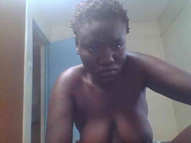 Sexxydaphine1 webcam