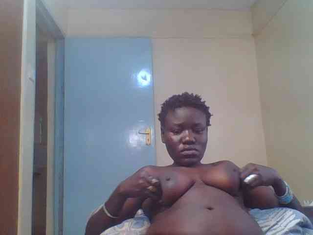 Sexxydaphine1 webcam