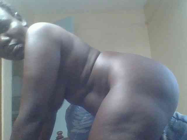 Sexxydaphine1 webcam