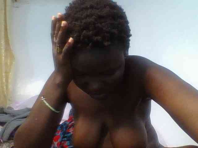 Sexxydaphine1 webcam