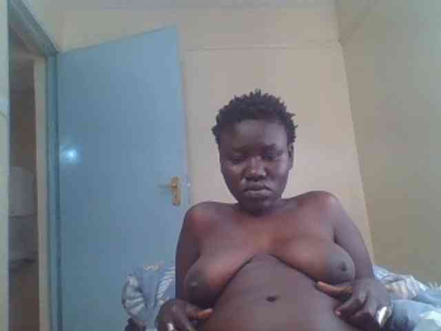 Sexxydaphine1 webcam