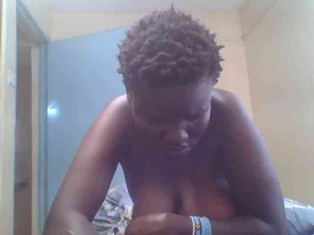 Sexxydaphine1 webcam
