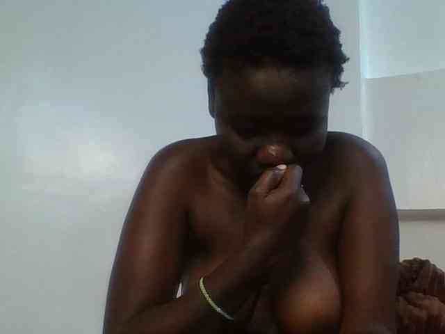 Sexxydaphine1 webcam