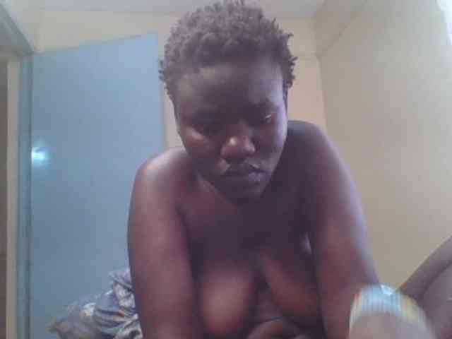 Sexxydaphine1 webcam