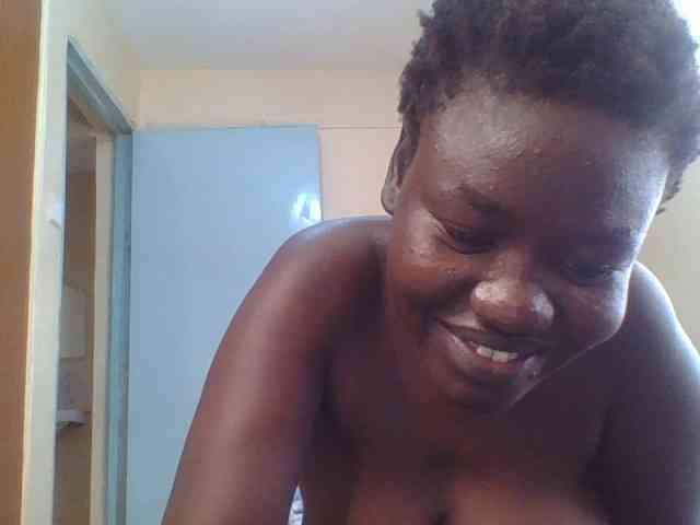 Sexxydaphine1 webcam