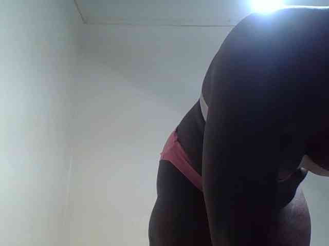 Sexxydaphine1 webcam