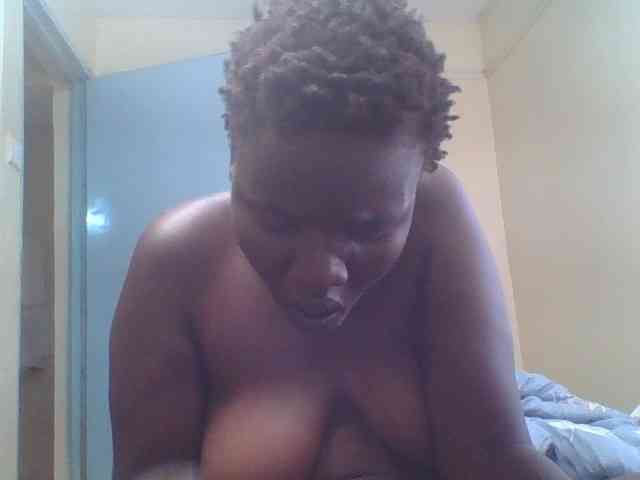 Sexxydaphine1 webcam
