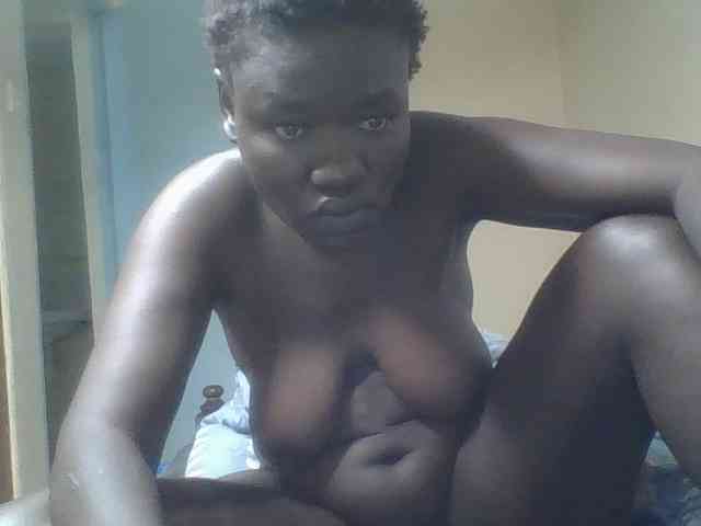 Sexxydaphine1 webcam