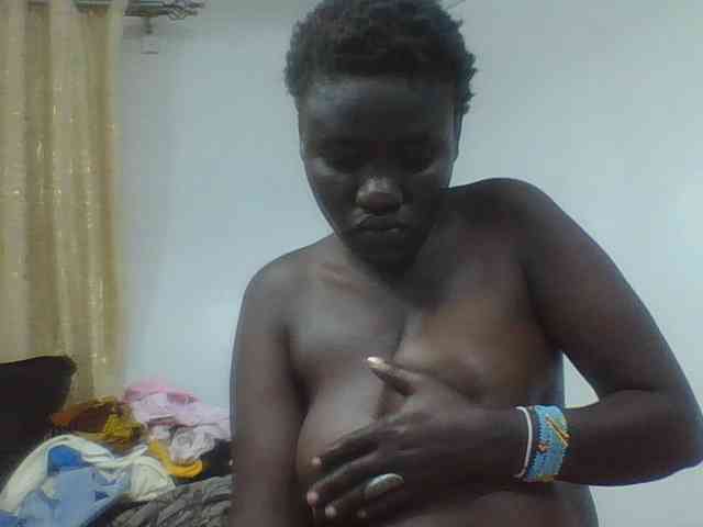 Sexxydaphine1 webcam