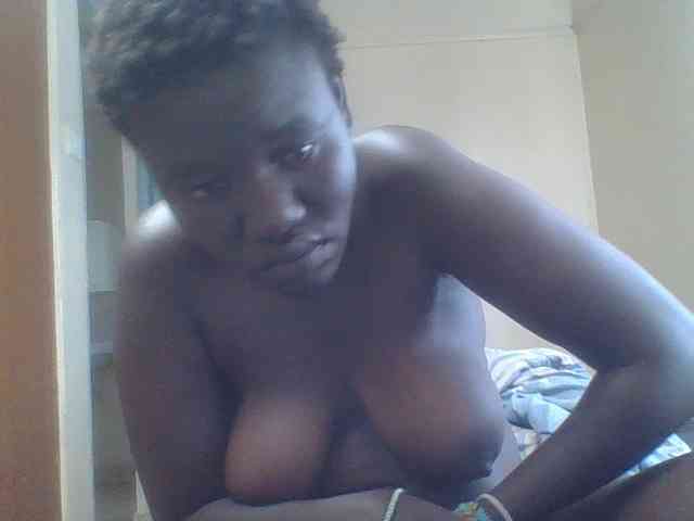 Sexxydaphine1 webcam