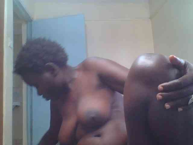 Sexxydaphine1 webcam