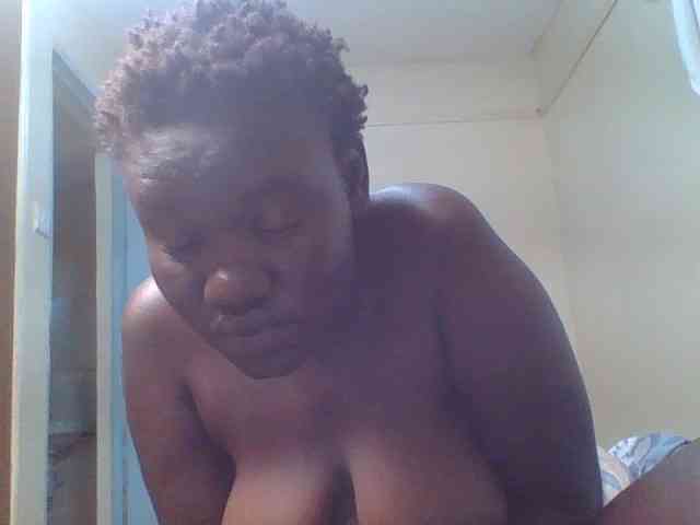 Sexxydaphine1 webcam