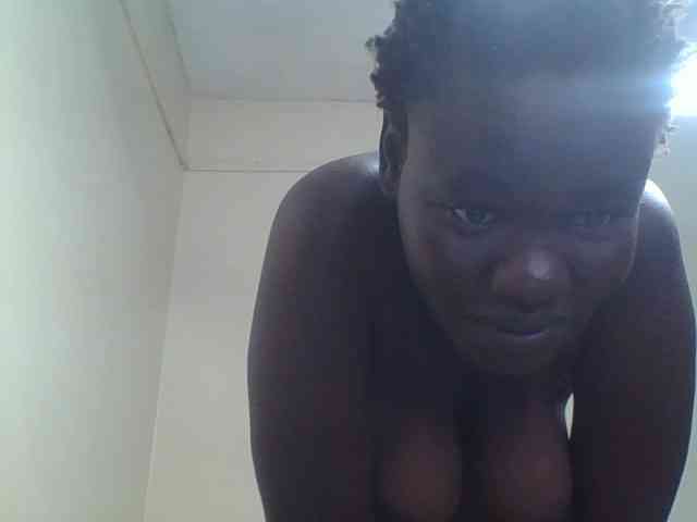Sexxydaphine1 webcam