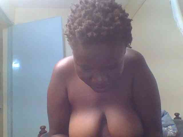 Sexxydaphine1 webcam