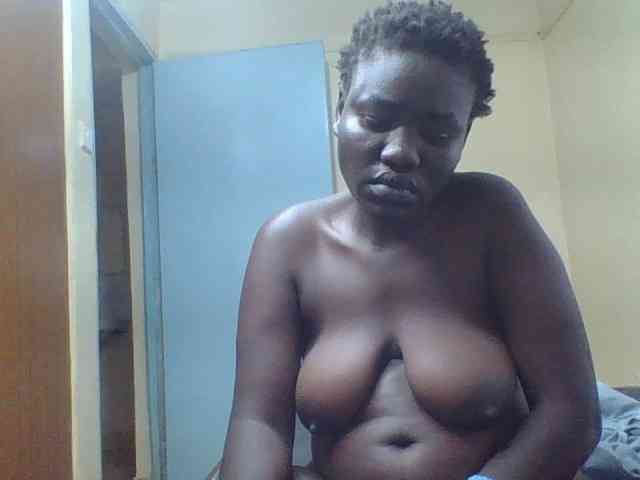 Sexxydaphine1 webcam