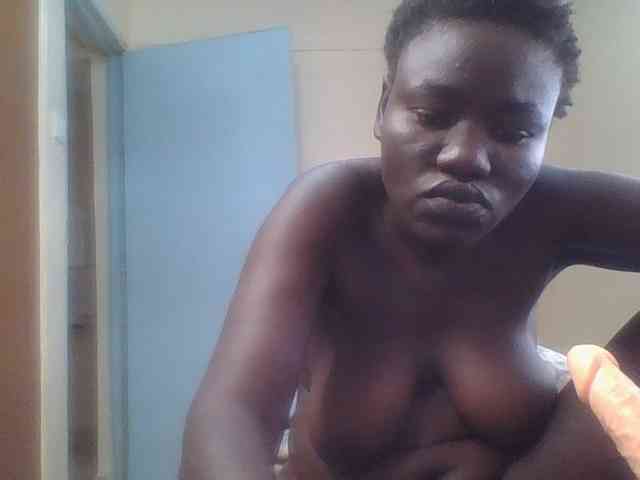 Sexxydaphine1 webcam
