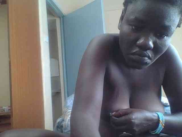 Sexxydaphine1 webcam