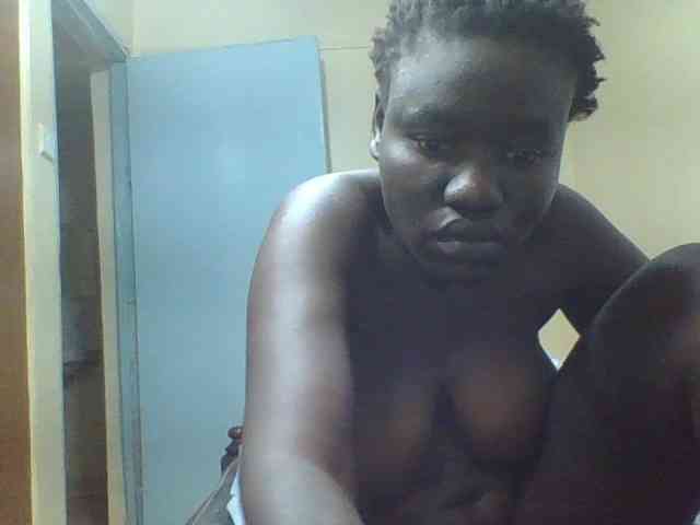 Sexxydaphine1 webcam