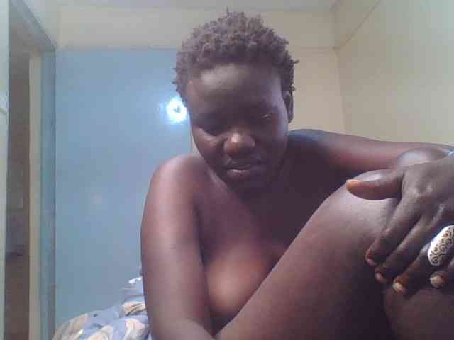 Sexxydaphine1 webcam