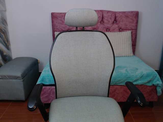 anymar es otra cam chica española por descubrir