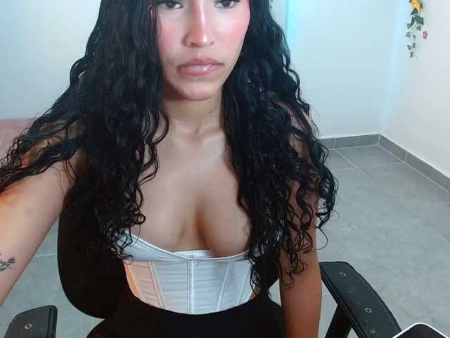 miabrown69 live cam on BongaCams