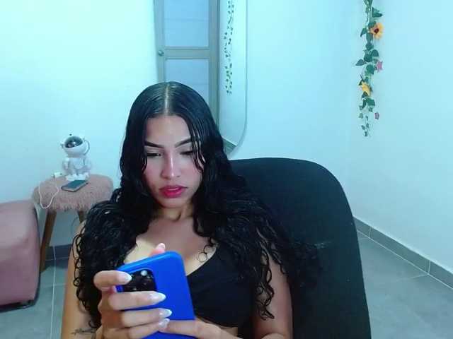 miabrown69 live cam on BongaCams