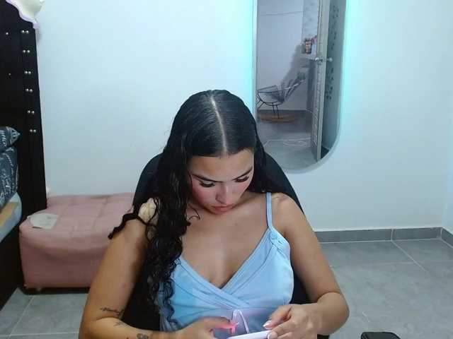 miabrown69 live cam on BongaCams