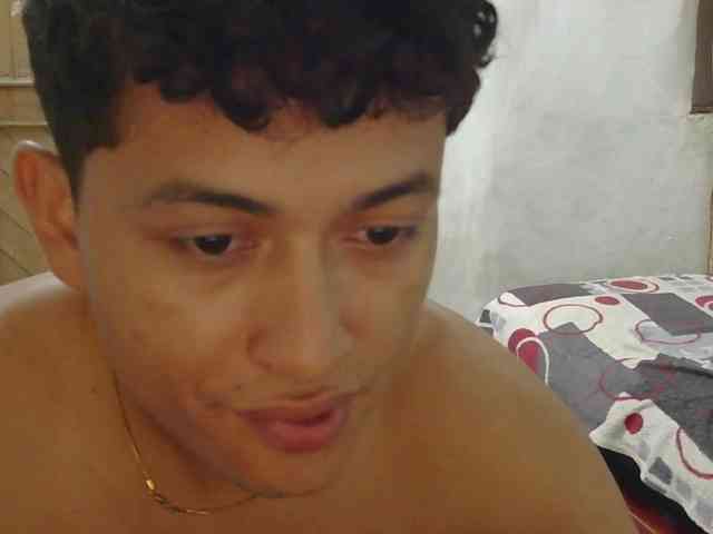 hotcouple21 Live Webcam on BongaCams