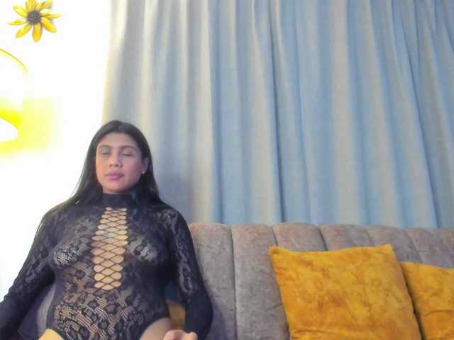 ElizabethAndEliana live cam on BongaCams