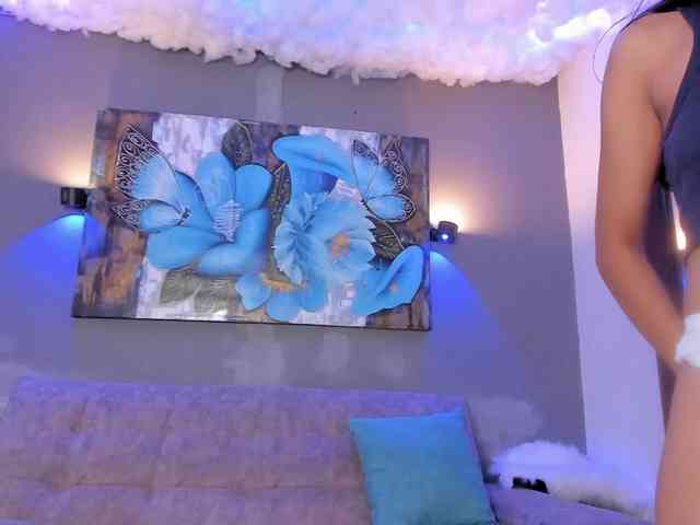 ElizabethAndEliana webcam