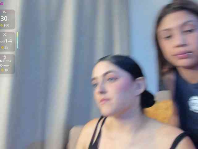ElizabethAndEliana webcam