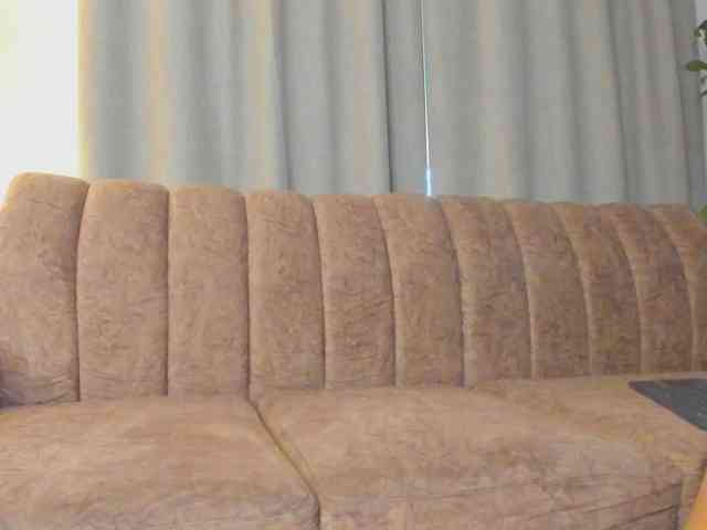 ElizabethAndEliana webcam
