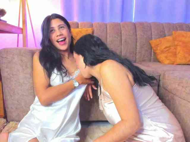 Modelo: ElizabethAndEliana