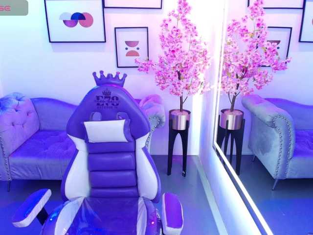 Ariel-doweeen live cam on BongaCams