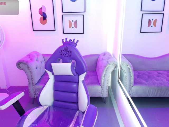 Ariel-doweeen live cam on BongaCams