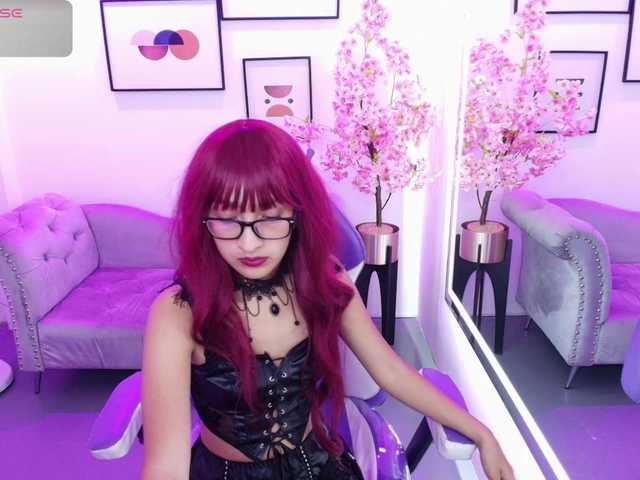Ariel-doweeen live cam on BongaCams