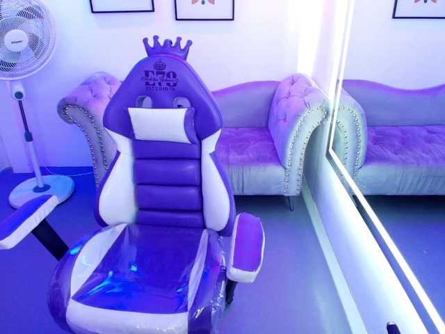 Ariel-doweeen live cam on BongaCams